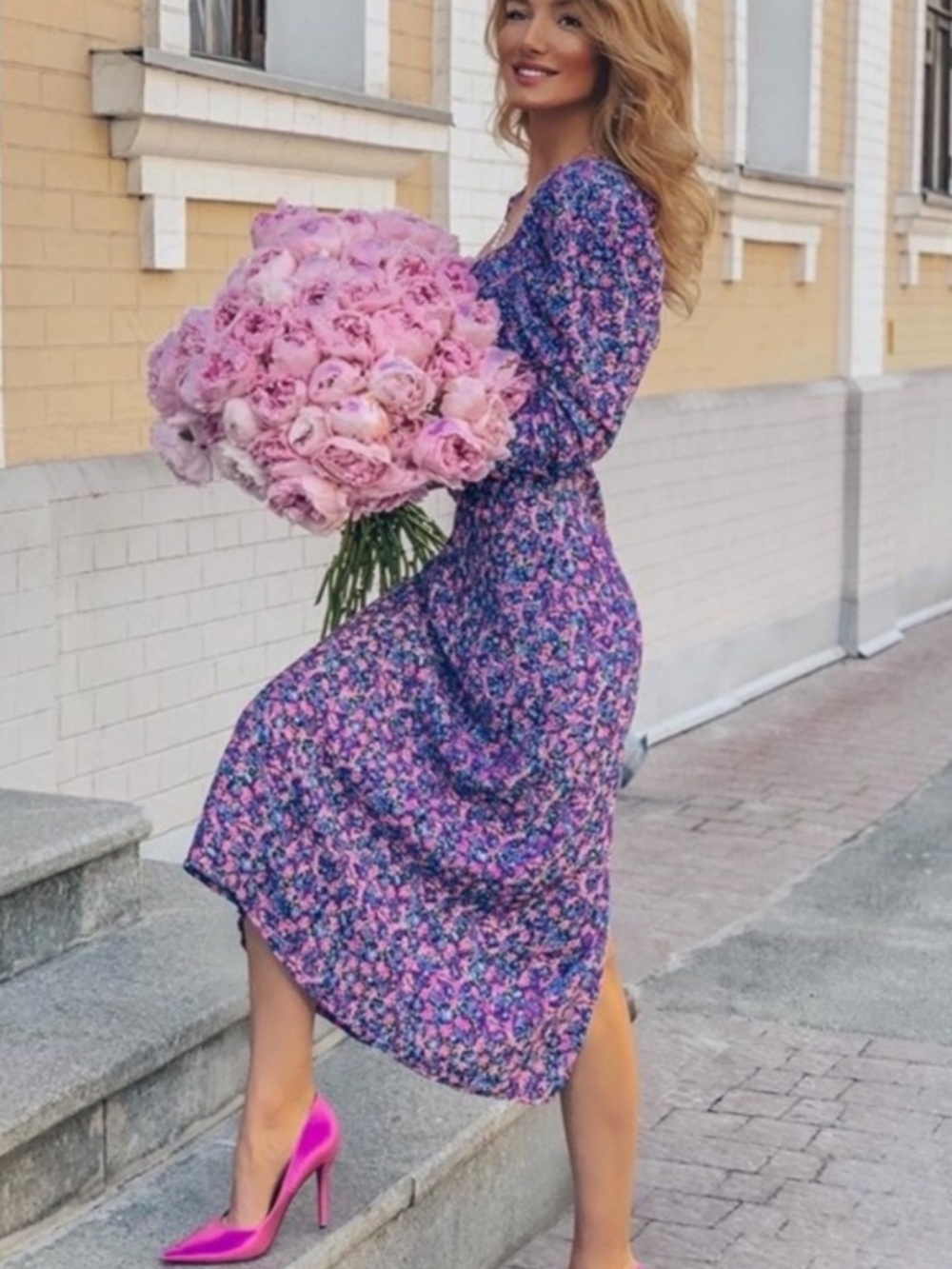Zara Puff Sleeves Floral Dress Bloggers Favorite M